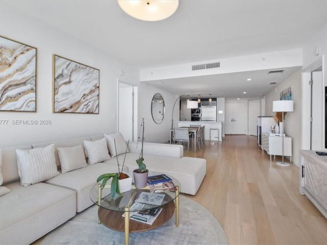 Продажа квартиры #2702 - фото 7526186