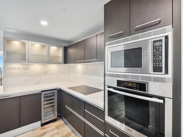 Продажа квартиры #2702 - фото 7526192