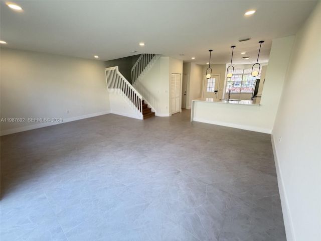 Дом в аренду по адресу 20951 Via Oleander C - фото 7518385