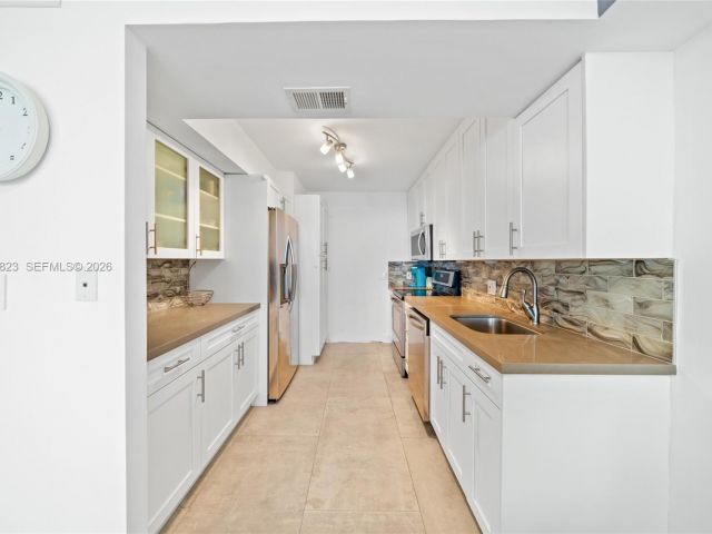 Продажа квартиры #2304 - фото 7520378