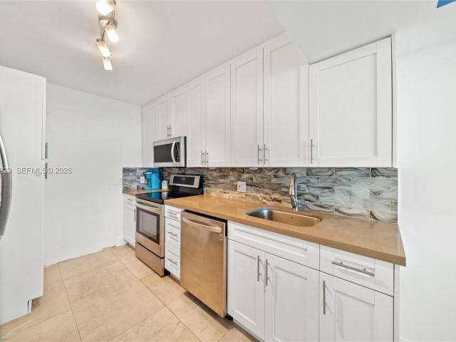 Продажа квартиры #2304 - фото 7520379