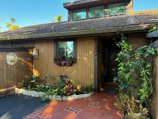 Продажа дома по адресу 9313 SW 130th St - фото 7524118