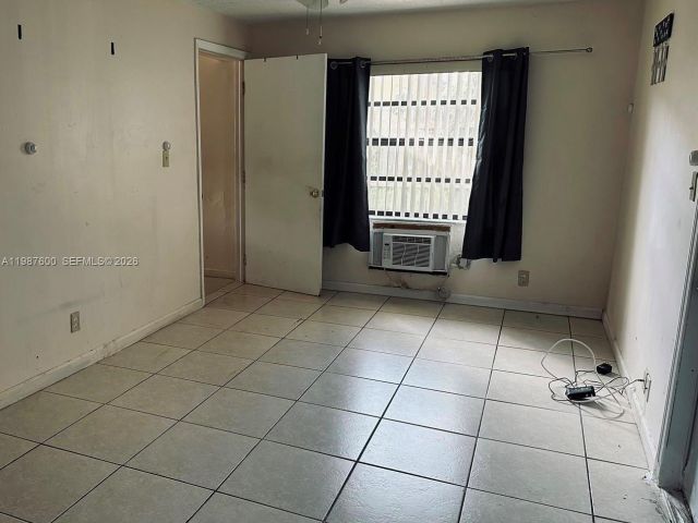 Дом в аренду по адресу 836 Pennsylvania Ave - фото 7519110