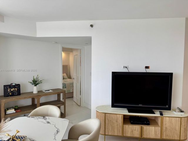 Продажа квартиры #1410 - фото 7520484