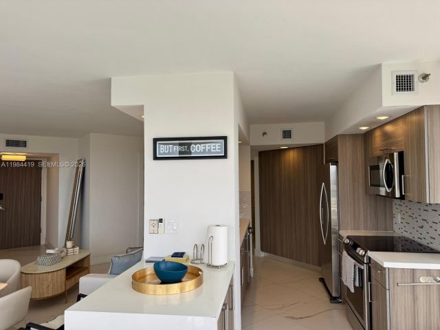 Продажа квартиры #1410 - фото 7520487