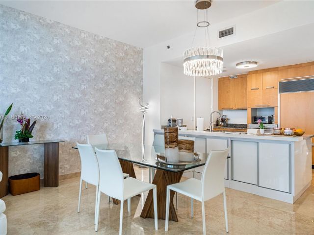 Квартира в аренду номер3002 - фото 7519253