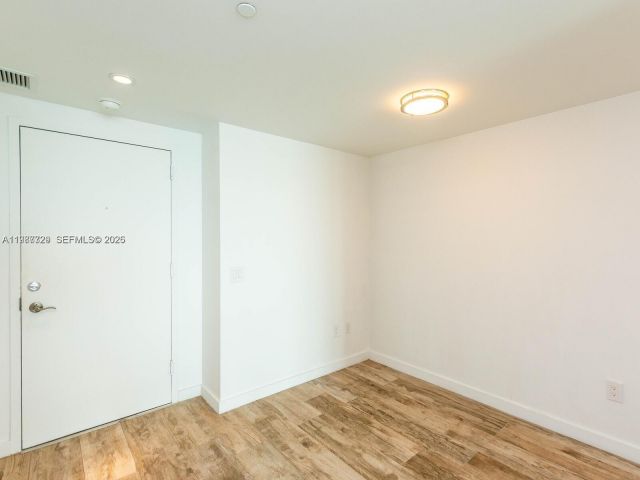 Квартира в аренду номер3406 - фото 7520596