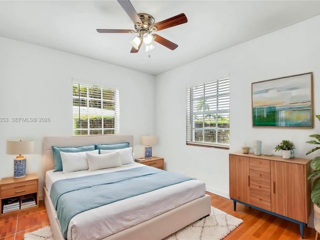 Дом в аренду по адресу 4525 SW 112th Pl - фото 7519435