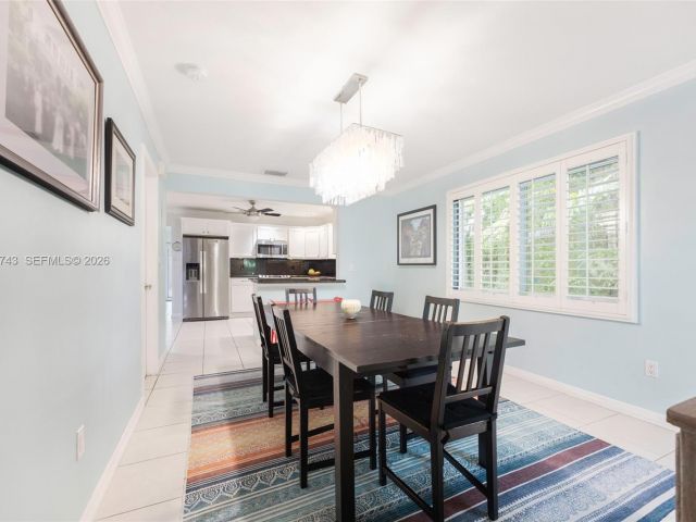 Продажа дома по адресу 809 Angelo Ave - фото 7535531