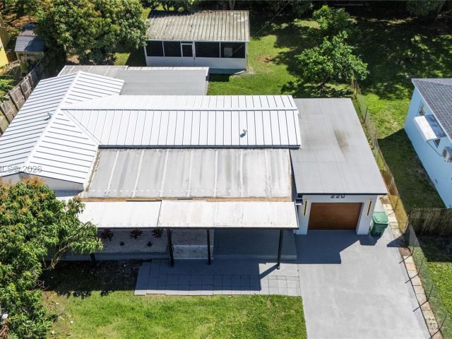 Продажа дома по адресу 220 NW 144th St - фото 7519466