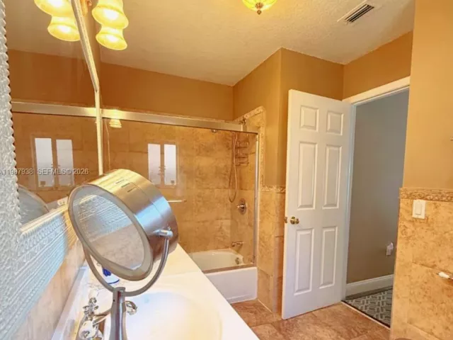 Продажа дома по адресу 14856 SW 174th St - фото 7531643