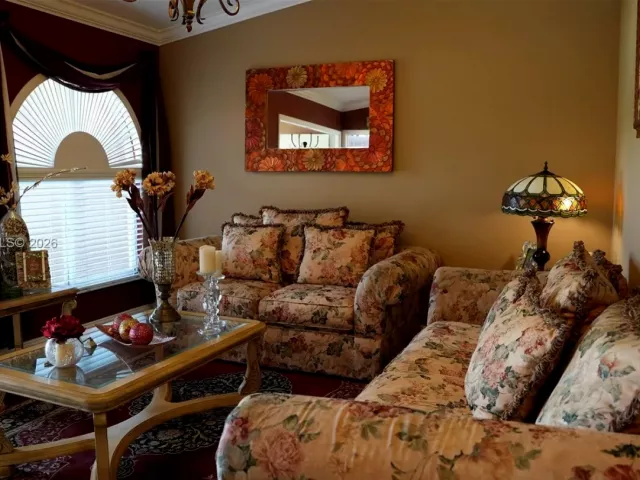 Продажа дома по адресу 14856 SW 174th St - фото 7531645