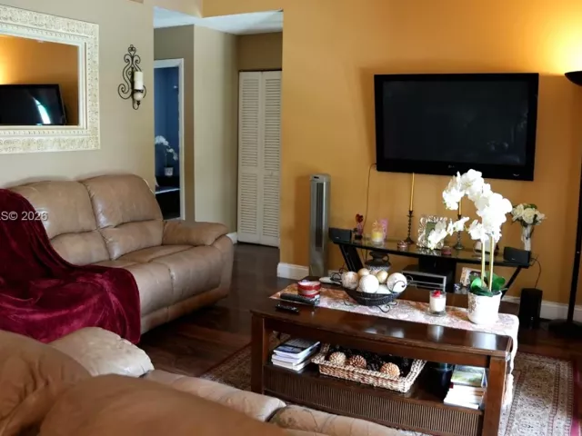 Продажа дома по адресу 14856 SW 174th St - фото 7531649