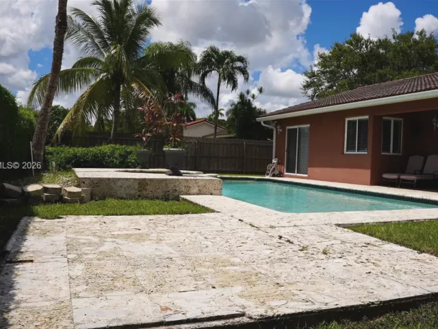 Продажа дома по адресу 14856 SW 174th St - фото 7531633