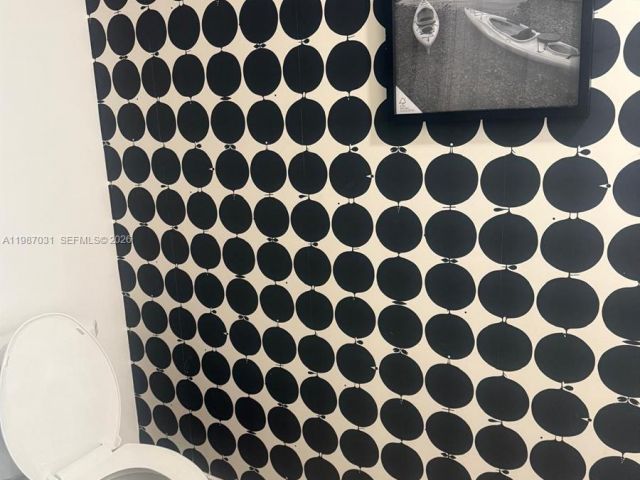 Дом в аренду по адресу 522 SW 19th Way 522 - фото 7519309