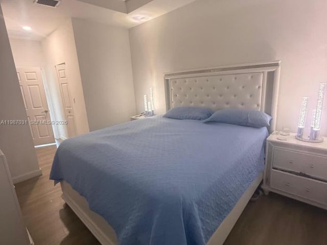 Дом в аренду по адресу 522 SW 19th Way 522 - фото 7519313