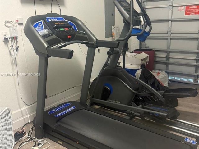 Дом в аренду по адресу 522 SW 19th Way 522 - фото 7519315