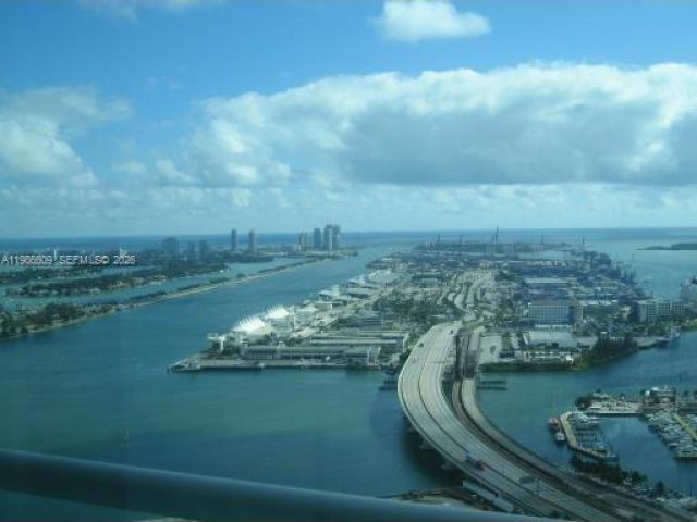 Квартира в аренду номер4507 - фото 7520477