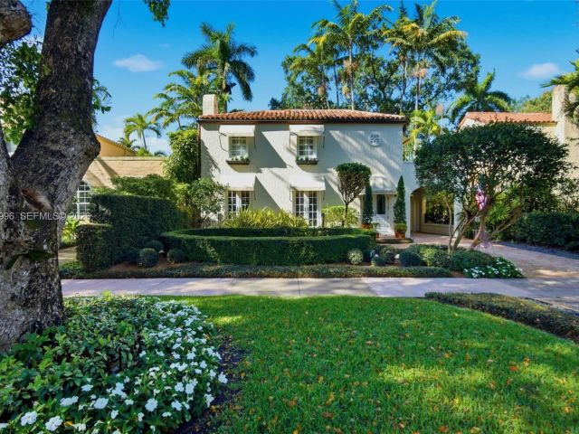 Продажа дома по адресу 1231 Catalonia Ave - фото 7527012