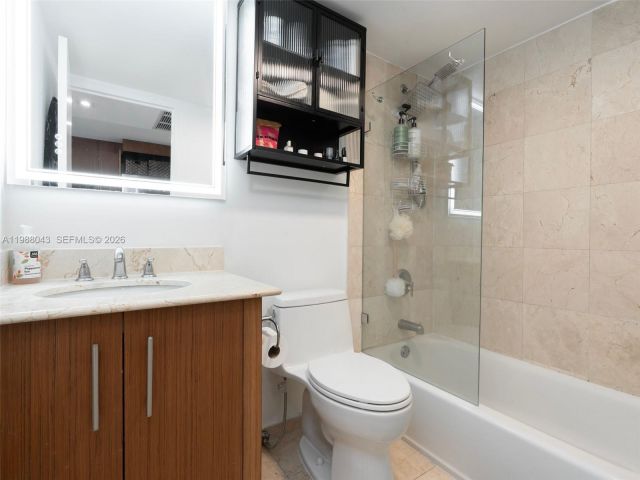 Продажа квартиры #402 - фото 7520058