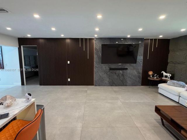 Продажа дома по адресу 2810 Riverland Rd - фото 7528051