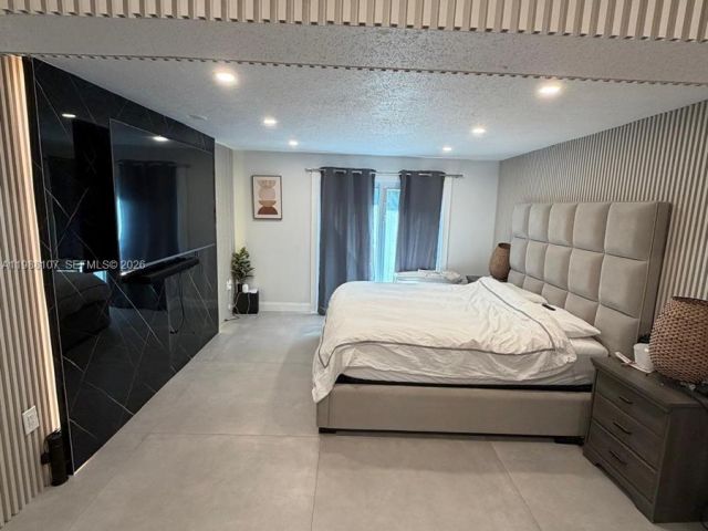 Продажа дома по адресу 2810 Riverland Rd - фото 7528065