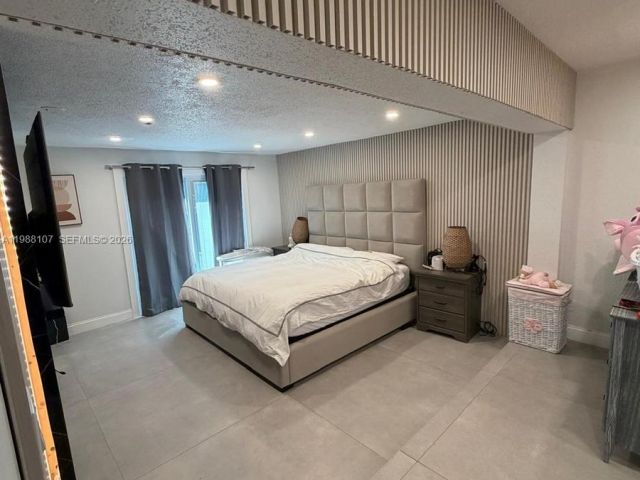 Продажа дома по адресу 2810 Riverland Rd - фото 7528067