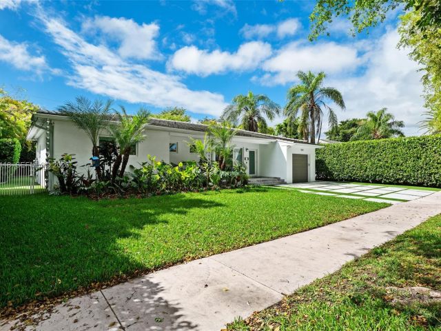 Продажа дома по адресу 1530 Zuleta Ave - фото 7533058