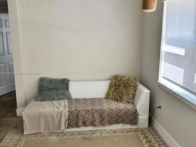 Дом в аренду по адресу 175 NW 121st St - фото 7528495