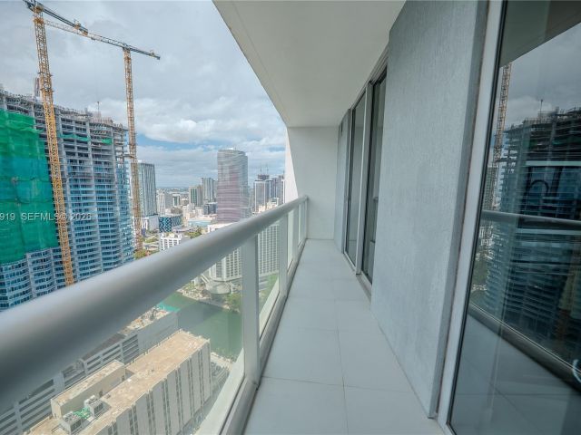 Продажа квартиры # - фото 7531255