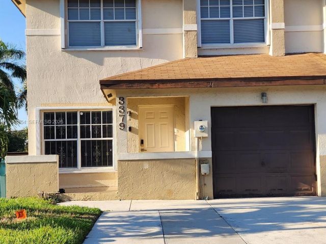 Продажа дома по адресу 3379 NW 198th Terrace - фото 7521696