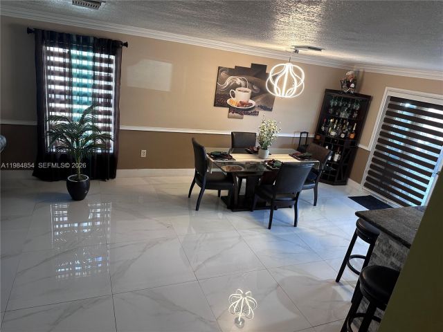 Продажа дома по адресу 3379 NW 198th Terrace - фото 7521702