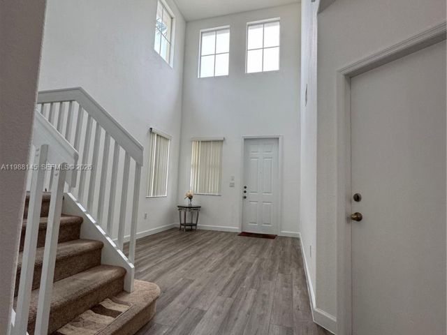 Продажа дома по адресу 14956 SW 8th Ln - фото 7529681