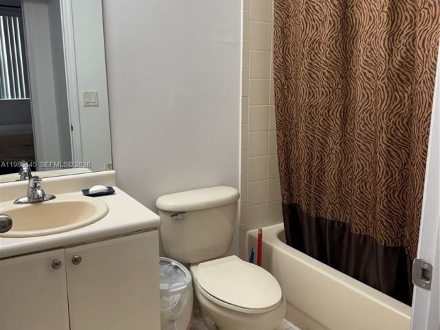 Продажа дома по адресу 14956 SW 8th Ln - фото 7529688