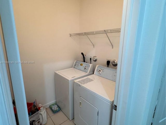 Продажа дома по адресу 14956 SW 8th Ln - фото 7529692