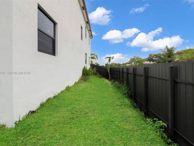 Продажа дома по адресу 12900 SW 229th St - фото 7519857