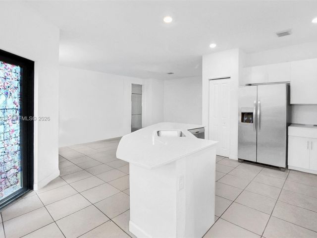 Продажа дома по адресу 12900 SW 229th St - фото 7519864