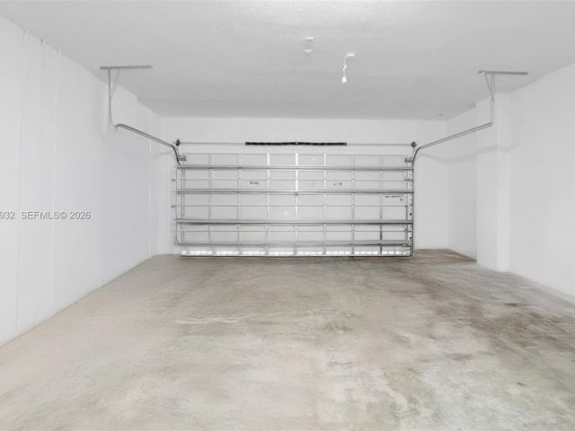 Продажа дома по адресу 12900 SW 229th St - фото 7519865