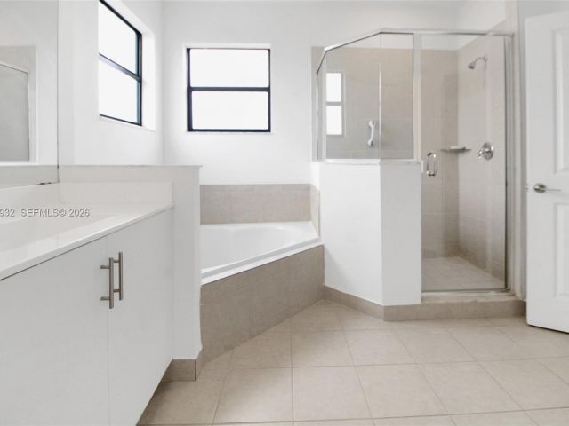 Продажа дома по адресу 12900 SW 229th St - фото 7519869