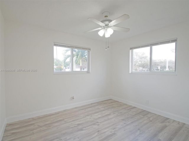 Дом в аренду по адресу 5510 Johnson St - фото 7521262