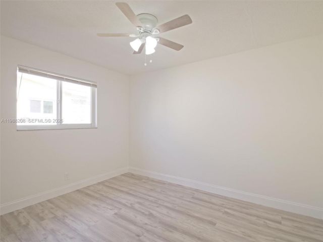 Дом в аренду по адресу 5510 Johnson St - фото 7521264