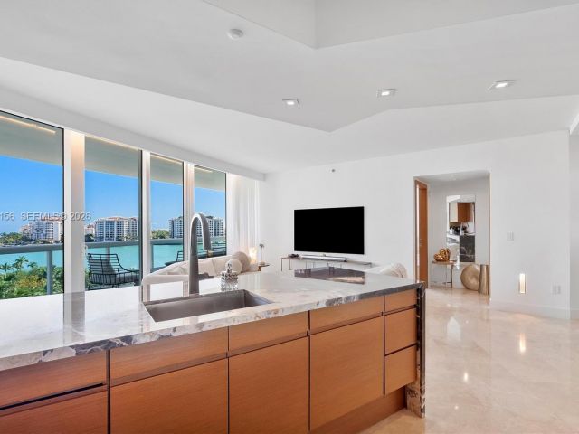 Продажа квартиры #705 - фото 7520213