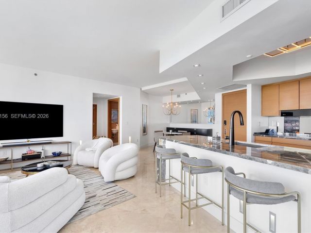 Продажа квартиры #705 - фото 7520216