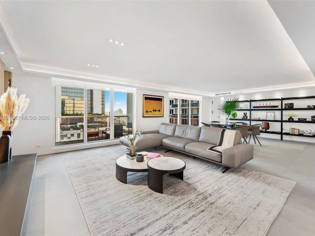 Квартира в аренду номер1004 - фото 7520228