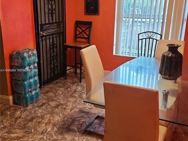 Продажа дома по адресу 18963 SW 113th Ct - фото 7520452