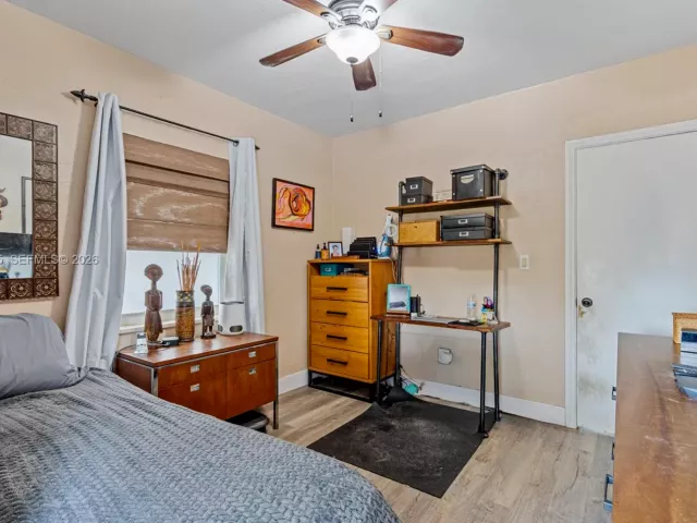 Продажа дома по адресу 1482 NE 175th St - фото 7537068