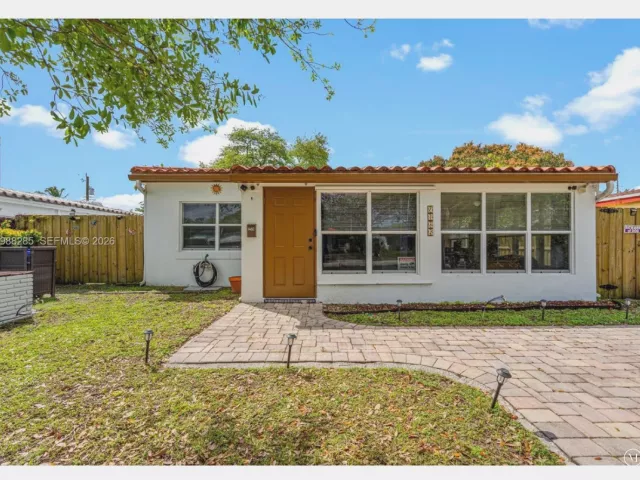 Продажа дома по адресу 1482 NE 175th St - фото 7537054