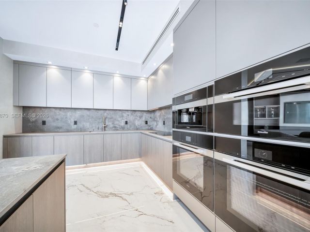 Продажа квартиры #3905 - фото 7523022