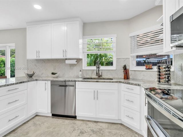 Продажа дома по адресу 15726 SW 76th Ter - фото 7521433