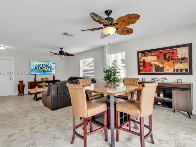 Продажа дома по адресу 15726 SW 76th Ter - фото 7521437